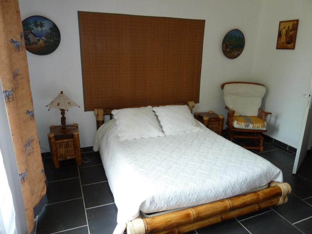 Le Vieux Vauvert Bed & Breakfast Rochecorbon Room photo
