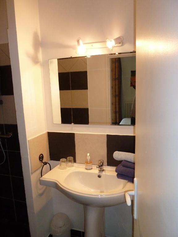Le Vieux Vauvert Bed & Breakfast Rochecorbon Room photo