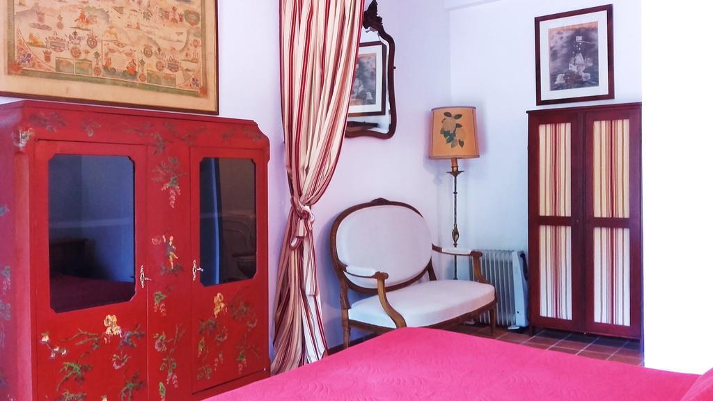 Le Vieux Vauvert Bed & Breakfast Rochecorbon Exterior photo