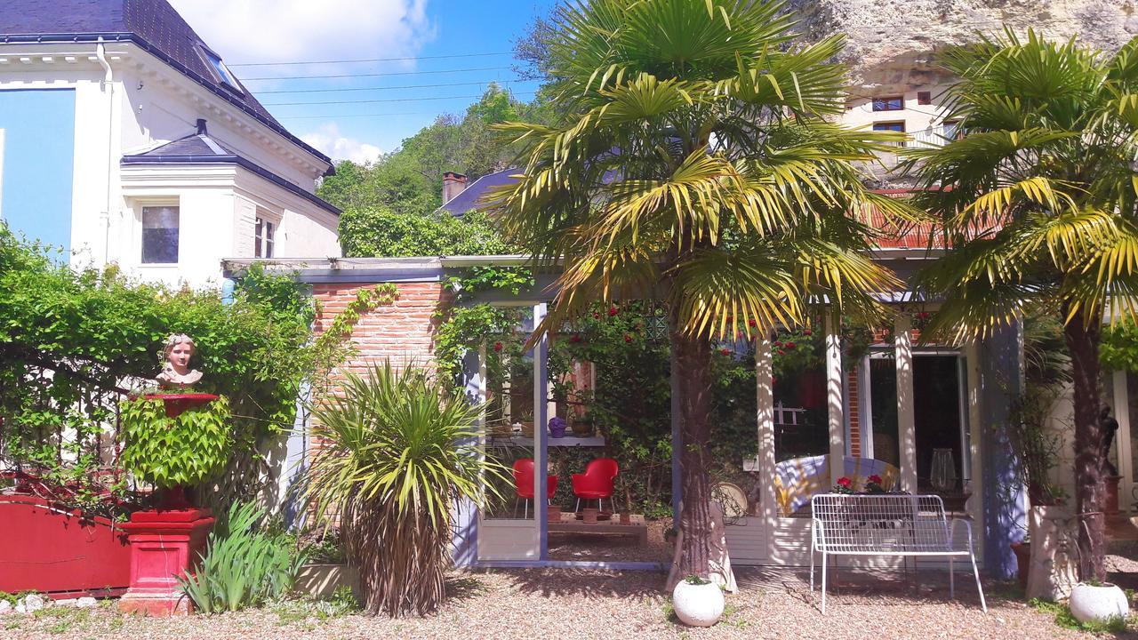 Le Vieux Vauvert Bed & Breakfast Rochecorbon Exterior photo